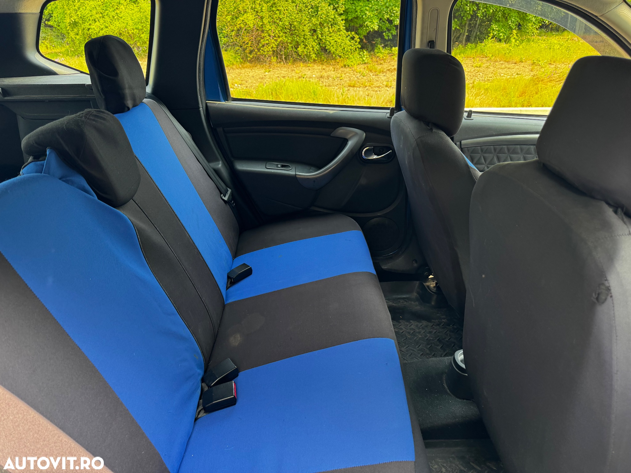 Dacia Duster 1.5 dCi 4x4 Ambiance - 13