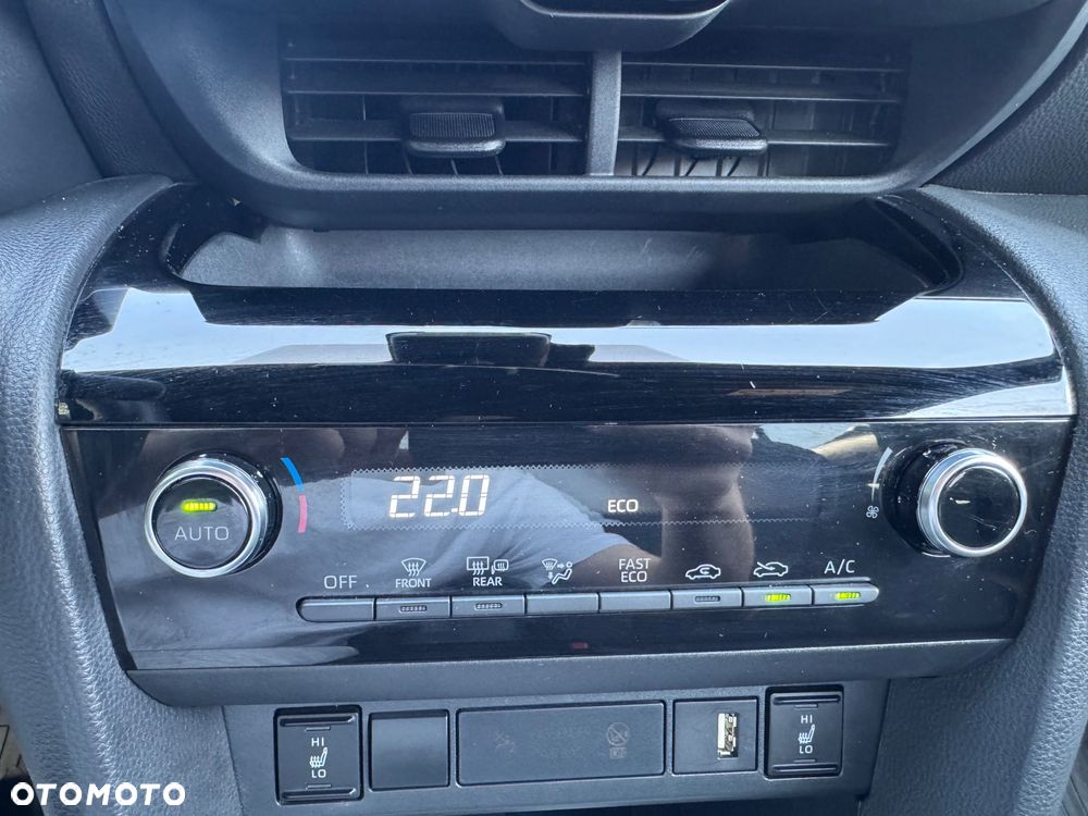 Toyota Yaris Cross Hybrid 1.5 Style - 24