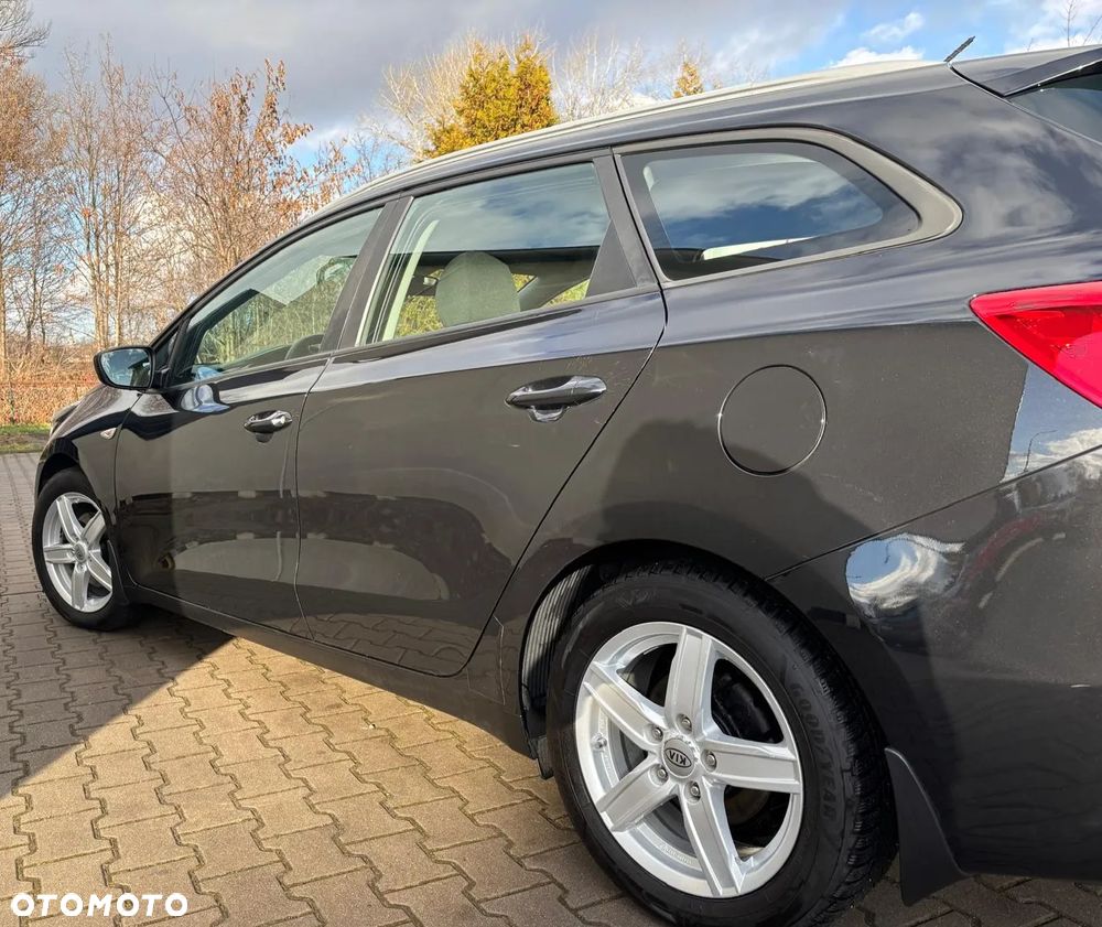 Kia Ceed 1.6 CRDi L - 21