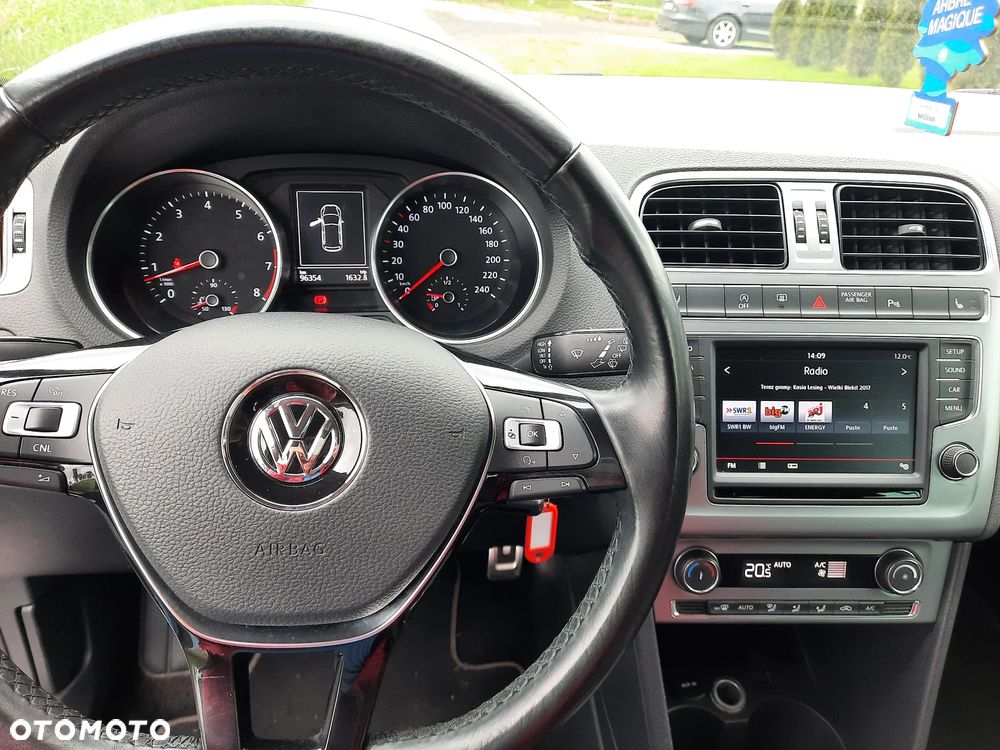 Volkswagen Polo 1.2 TSI Blue Motion Technology Allstar - 6