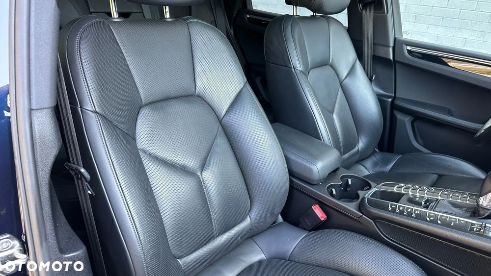 Porsche Macan - 20