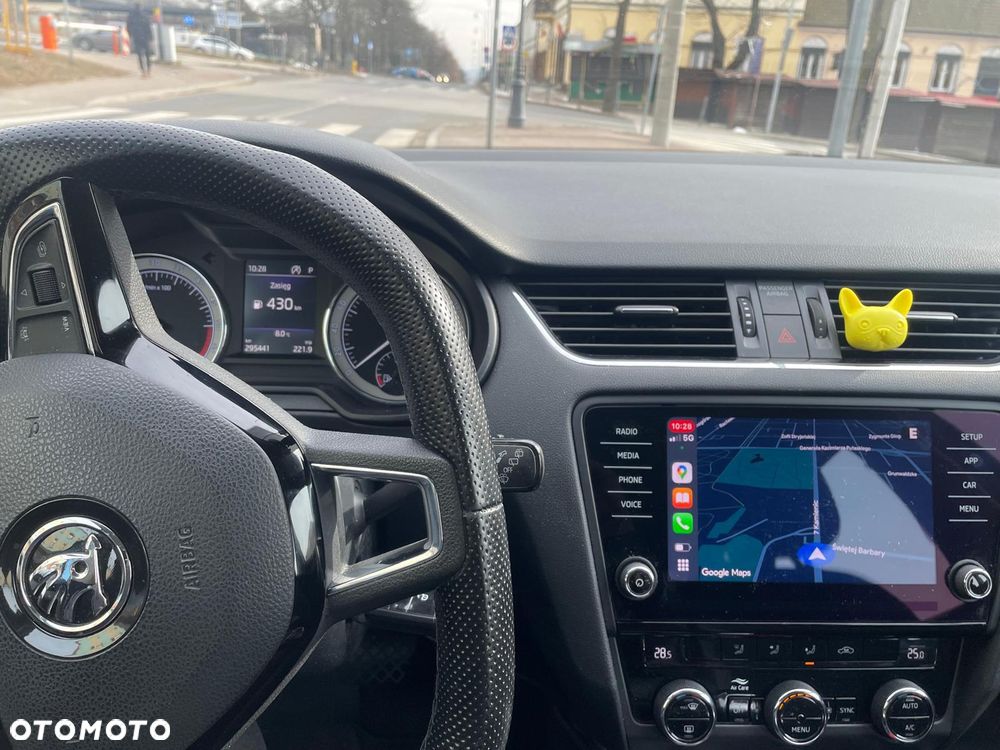 Skoda Octavia 1.6 TDI Style DSG - 6