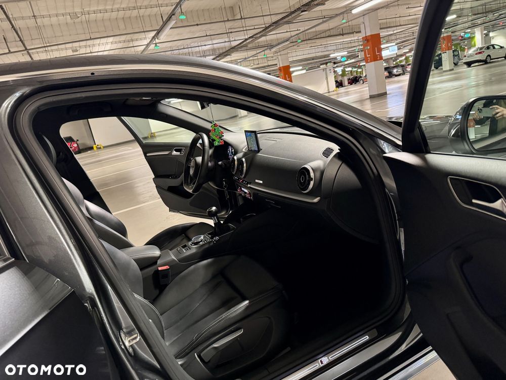 Audi A3 Sportback 2.0 TDI quattro S line Sportpaket - 23