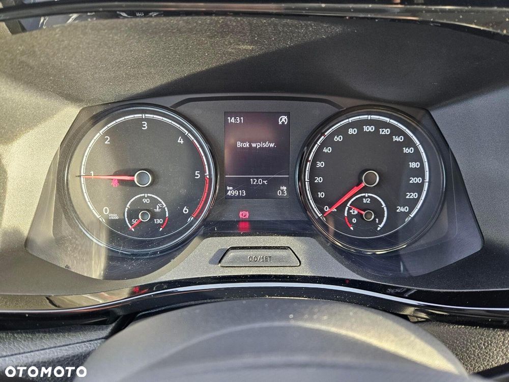 Volkswagen Multivan - 16