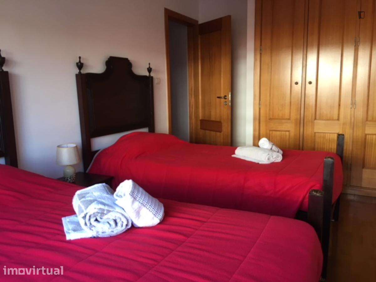 Apartamento com 3 quartos - localizado em Algés Lisbon - Grande imagem: 3/19