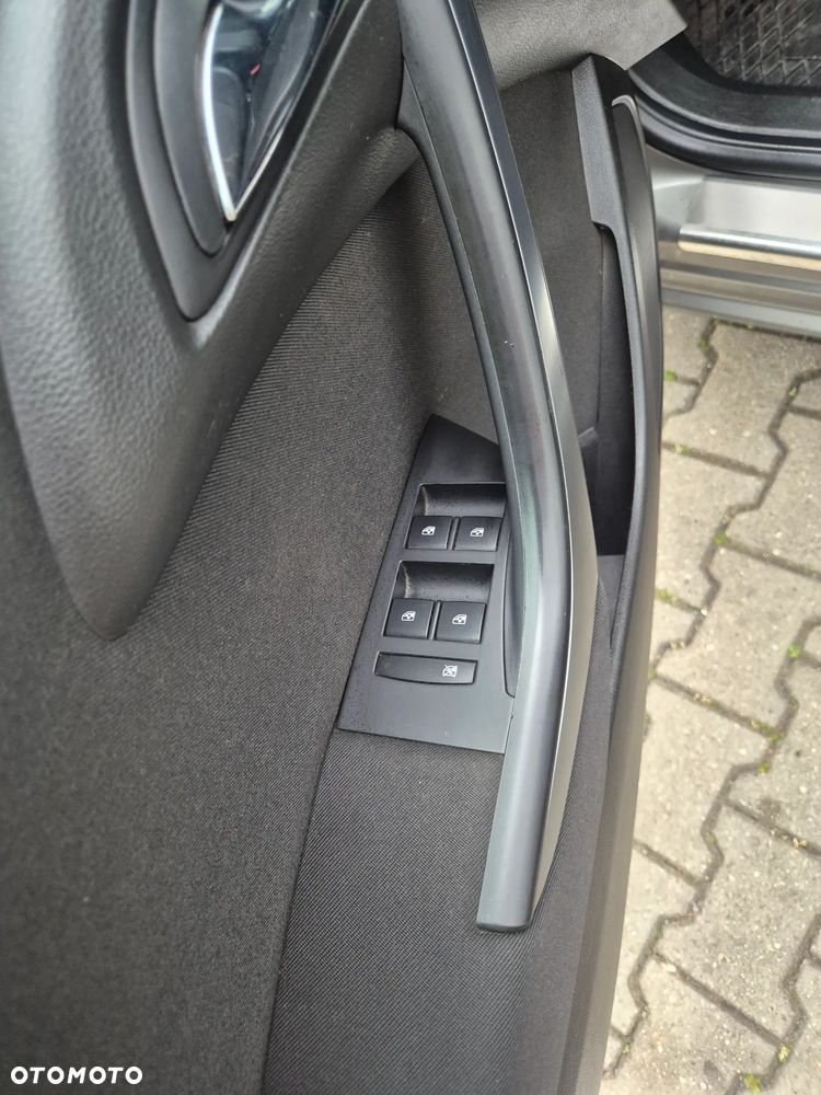 Opel Astra 1.6 Enjoy - 15