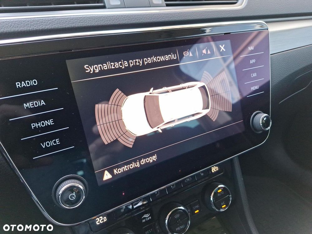 Skoda Superb 2.0 TDI Style DSG - 18