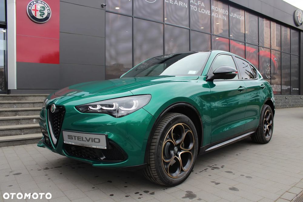 Alfa Romeo Stelvio 2.0 Turbo Intensa Q4 - 1
