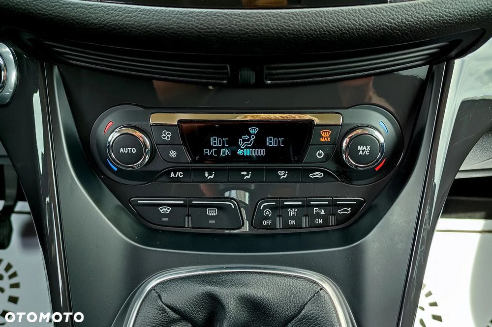 Ford Kuga 1.5 EcoBoost 2x4 Individual - 13