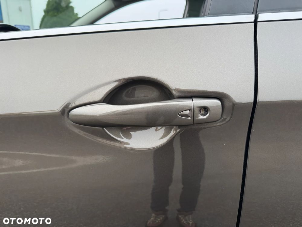 Nissan Qashqai 1.2 DIG-T 360 - 25