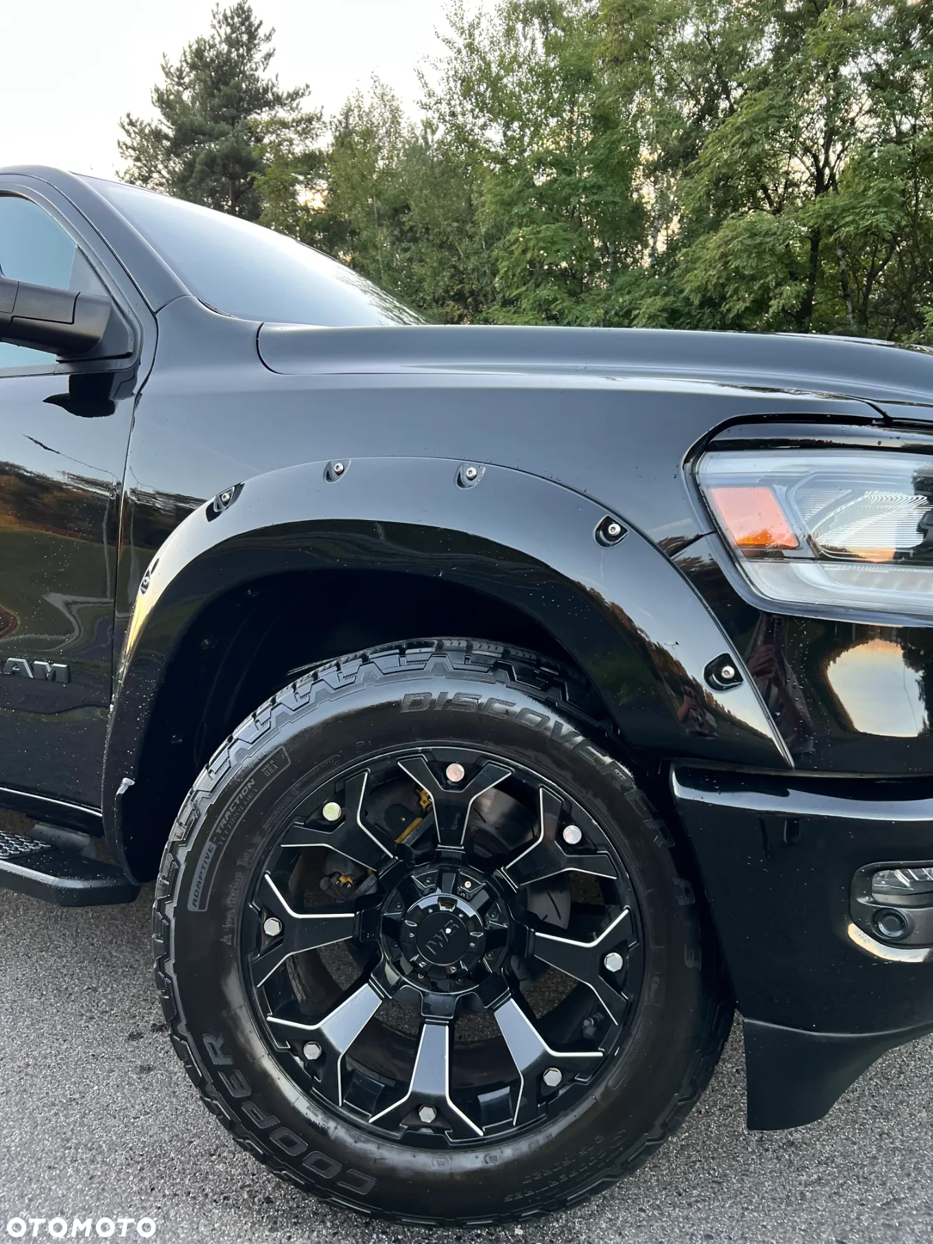 Dodge RAM 1500 5.7 4x4 - 3