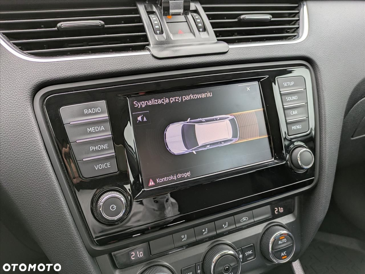 Skoda Octavia 1.4 TSI Ambition DSG - 16