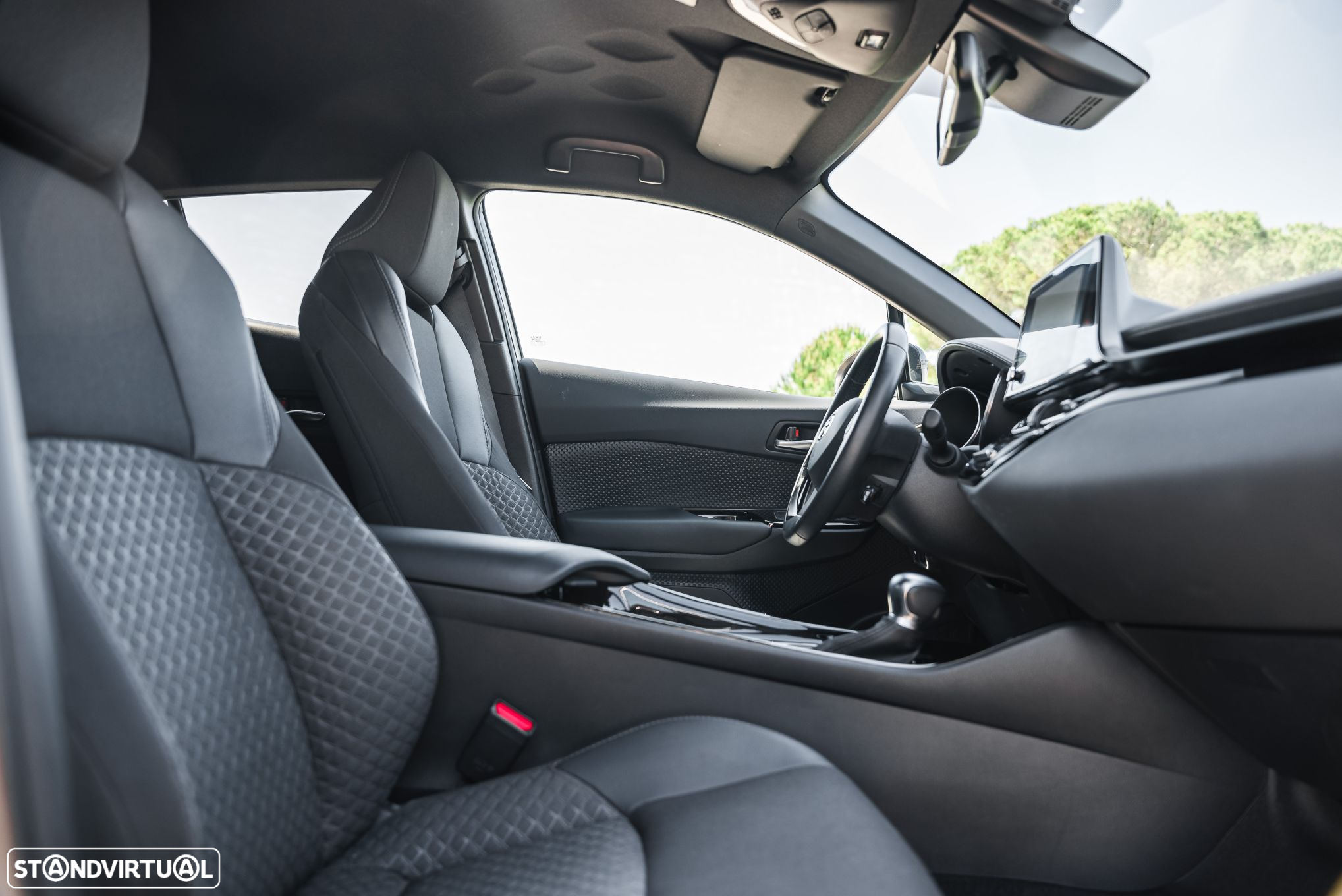 Toyota C-HR - 6