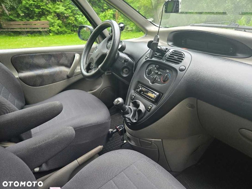 Citroën Xsara Picasso - 7