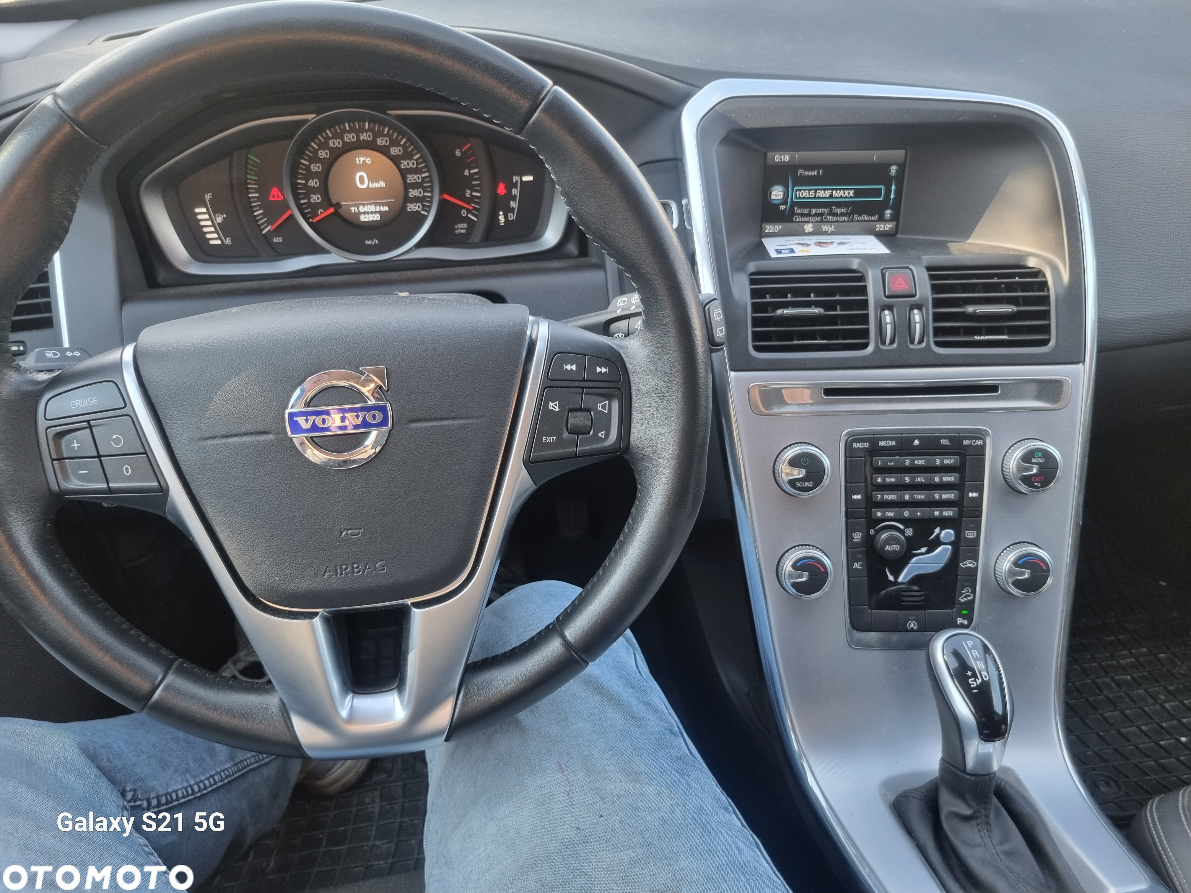 Volvo XC 60 D4 AWD Momentum - 8