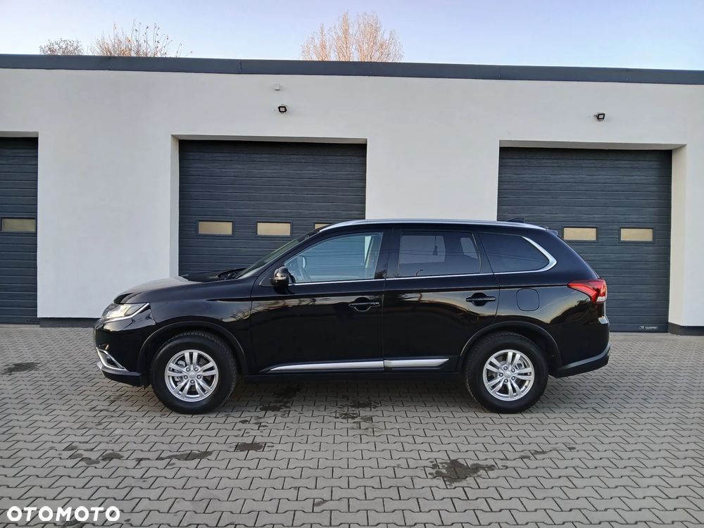 Mitsubishi Outlander 2.0 Intense 2WD - 24