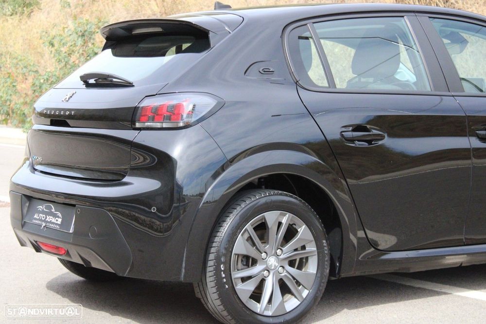 Peugeot e-208 50 kWh Allure - 13
