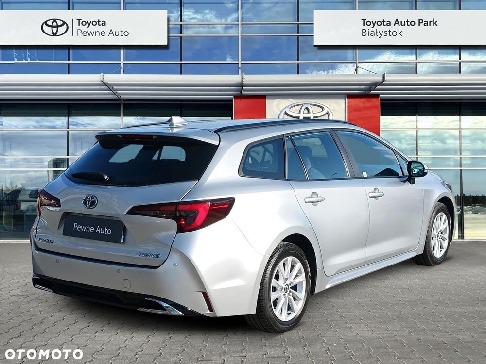 Toyota Corolla 1.8 Hybrid Comfort - 6