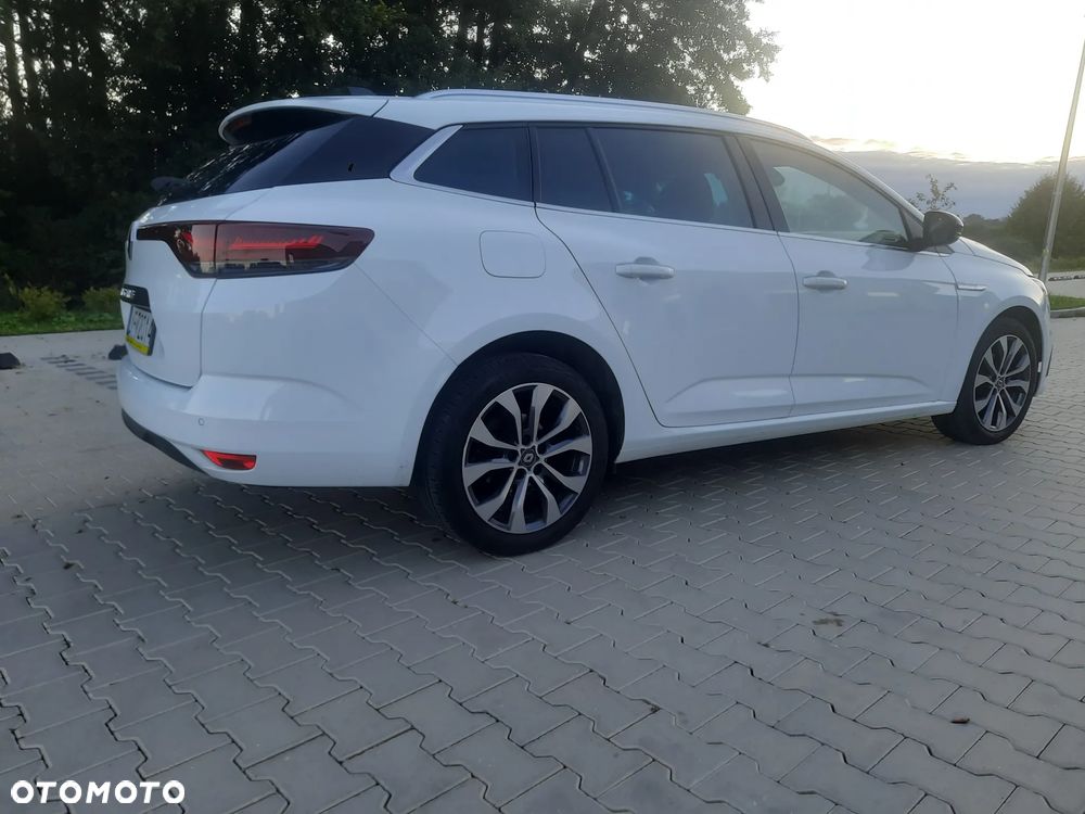 Renault Megane 1.3 TCe FAP Techno EDC - 6