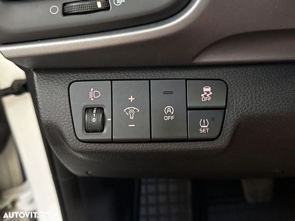 Kia Stonic - 15