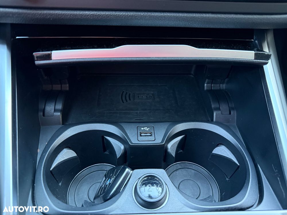 BMW Seria 3 330e xDrive Aut. Advantage - 21