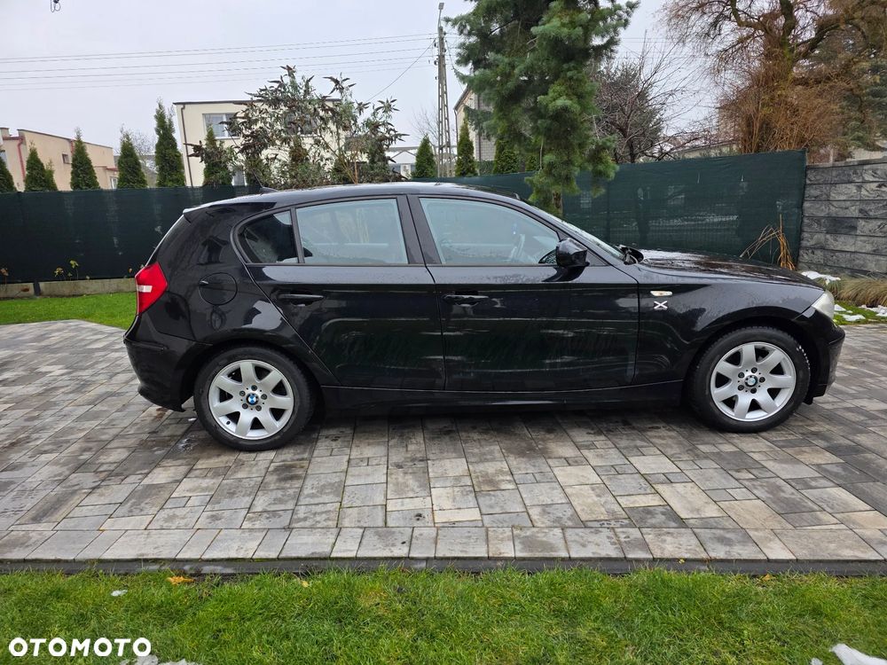 BMW Seria 1 116d DPF - 25