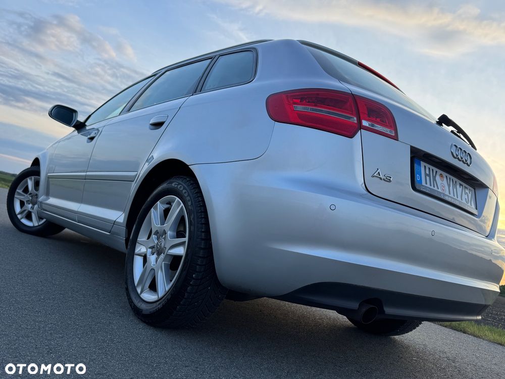 Audi A3 Sportback 1.6 Ambiente - 19