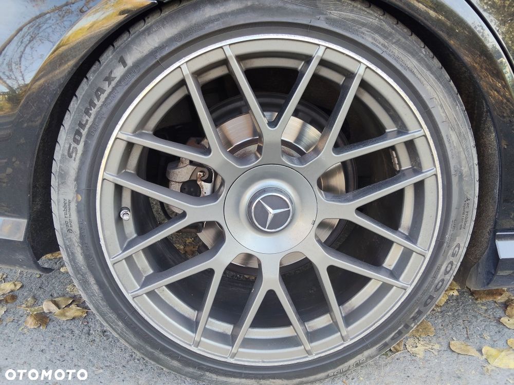 Mercedes-Benz E-Class 2010 photo 4