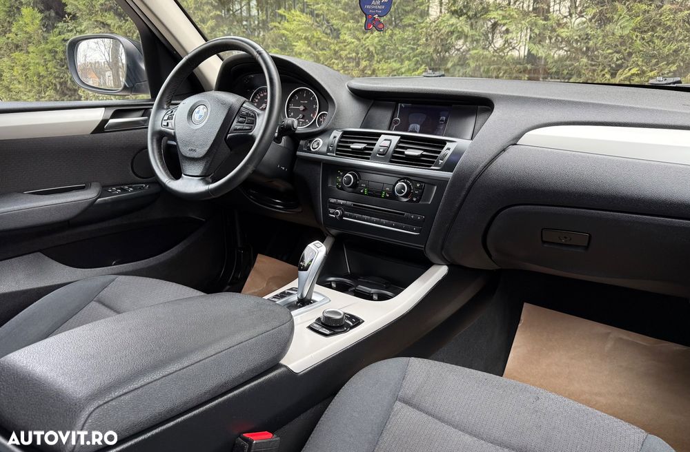 BMW X3 xDrive20d Aut. - 17