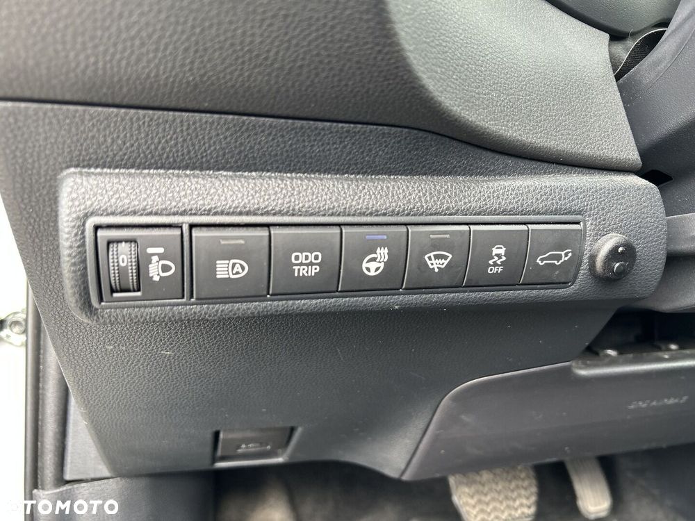 Toyota Corolla - 21