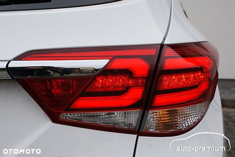 Hyundai i40 1.6 GDI Comfort + - 32