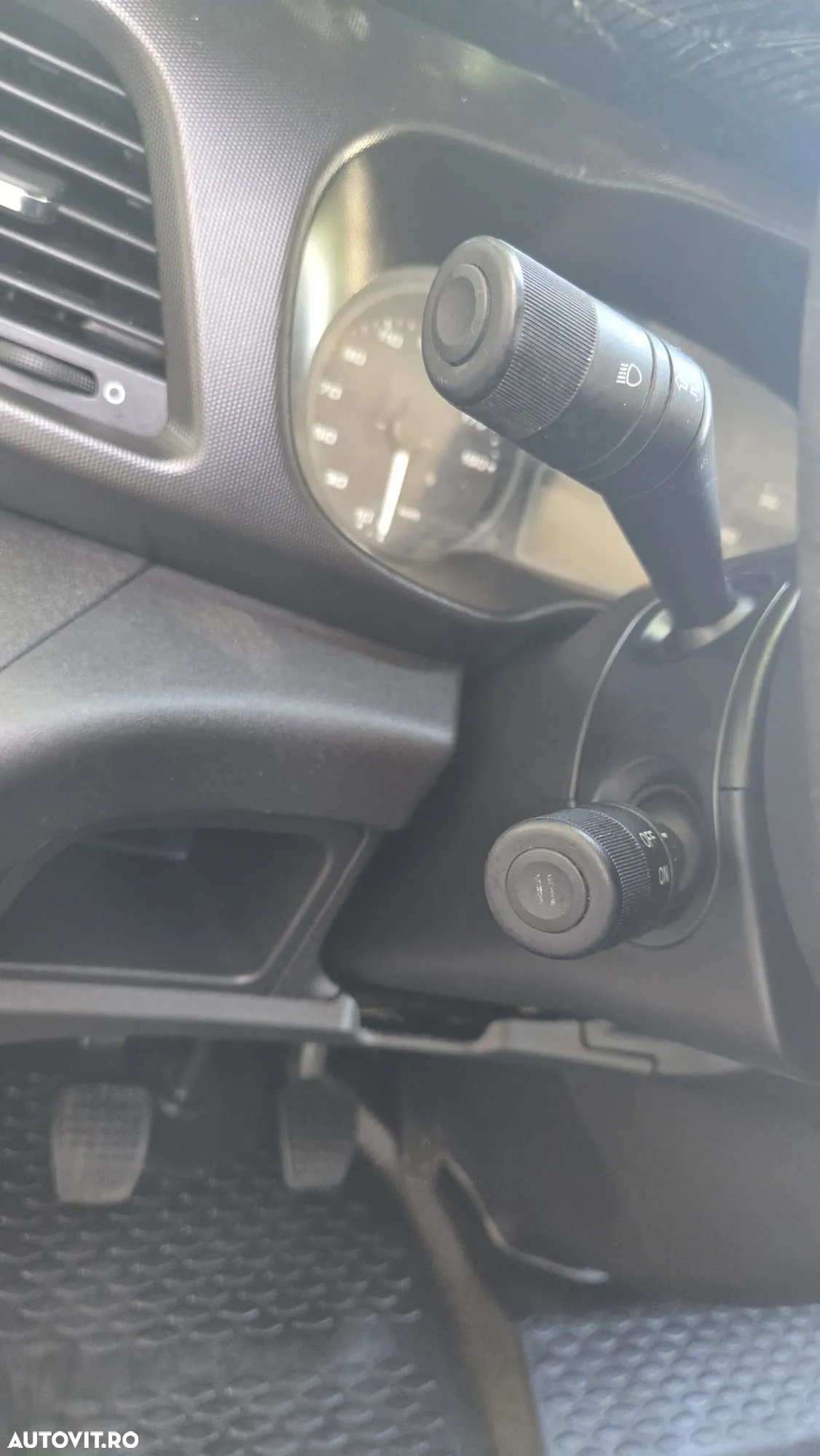 Iveco Daily 35-140 cabina 6 locuri, bena basculabila, import, posibilitate leasing - 24