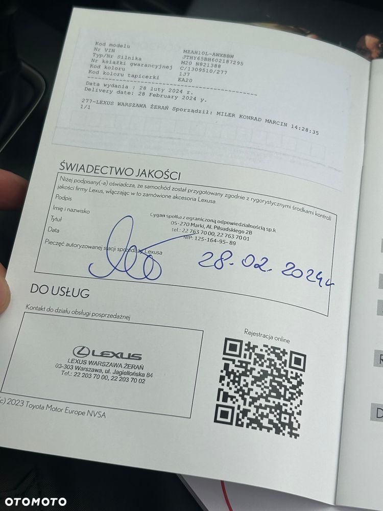 Lexus UX 250h F Sport 2WD - 29