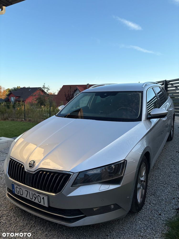 Skoda Superb 2.0 TDI Style DSG - 1