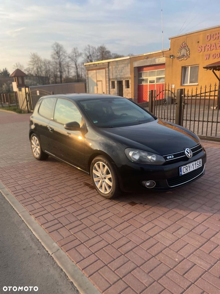 Volkswagen Golf 2.0 TDI Highline - 8