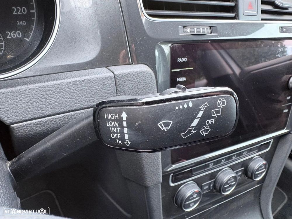 VW Golf 1.0 TSI Confortline - 38