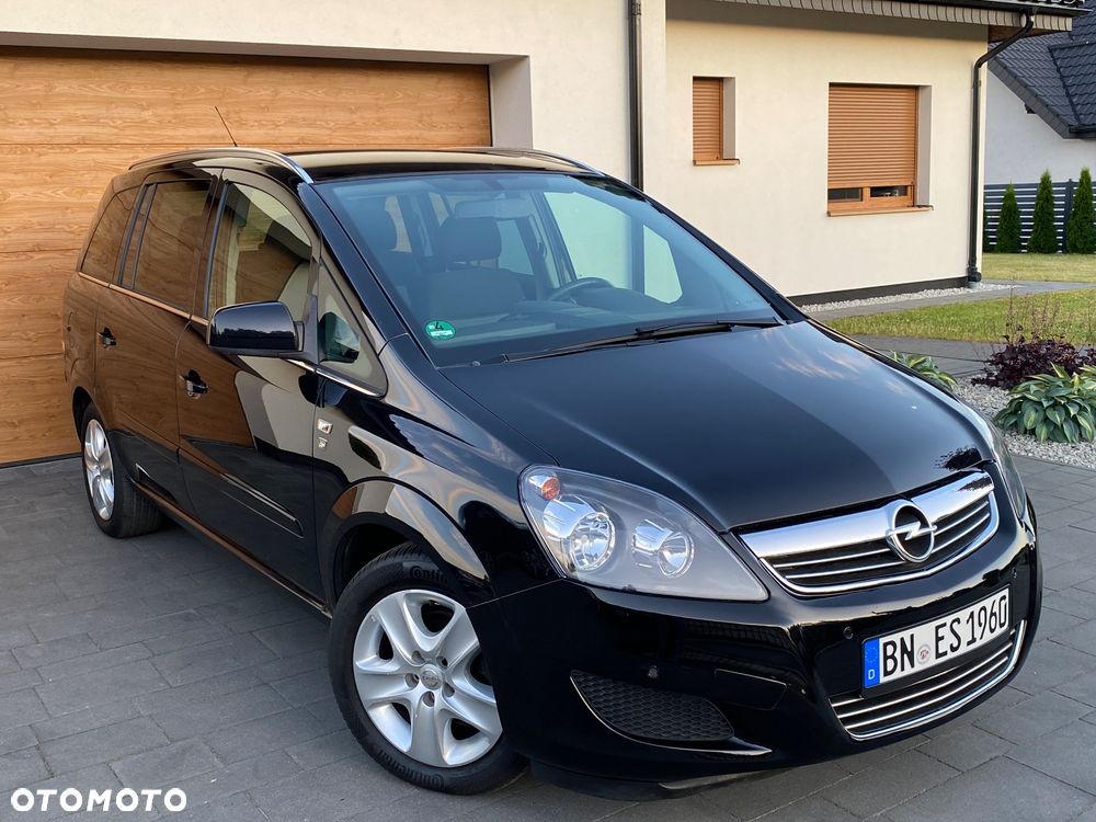 Opel Zafira 1.8 Design Edition - 2