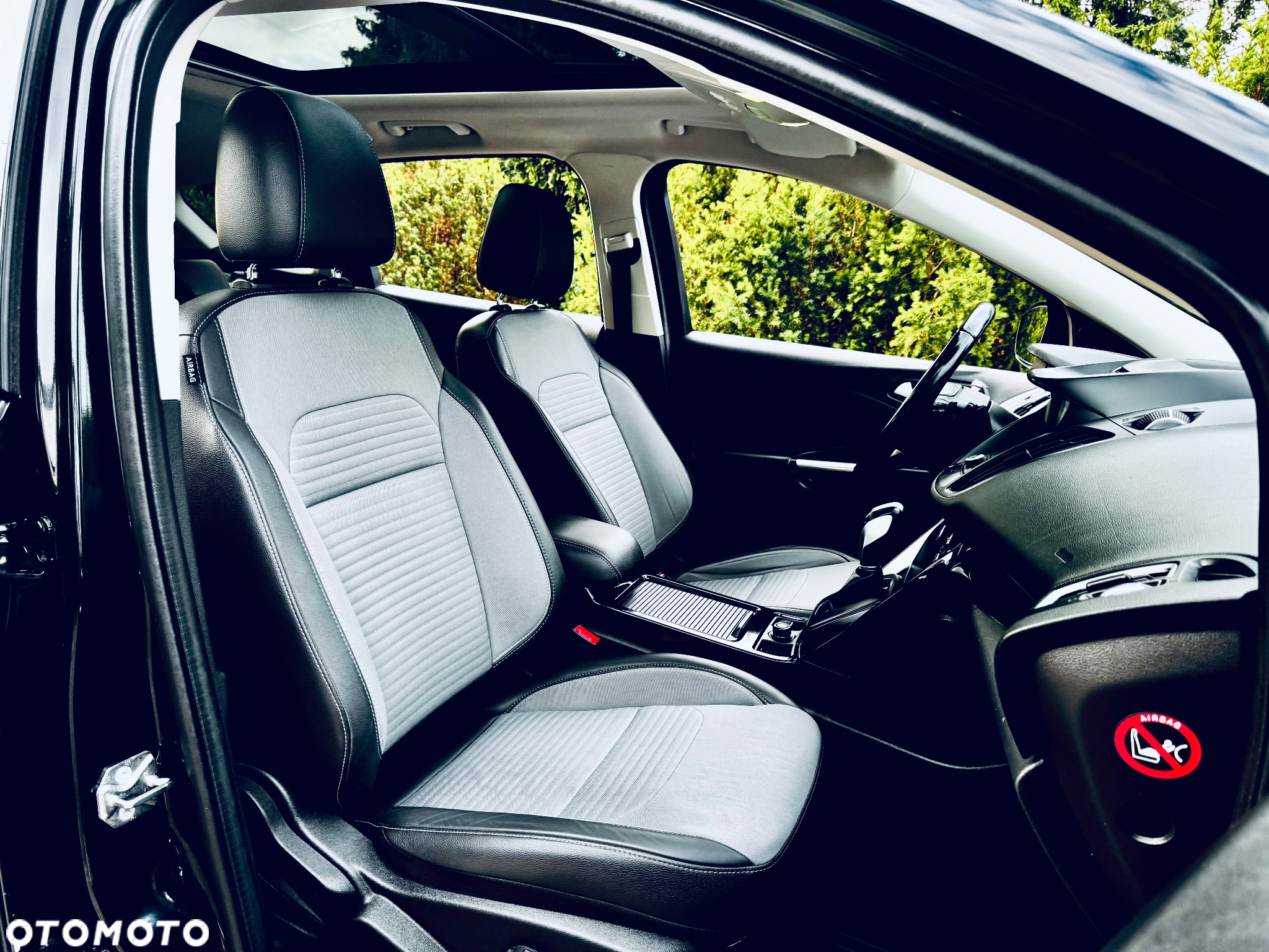 Ford Kuga 2.0 TDCi 4WD Titanium Plus - 30