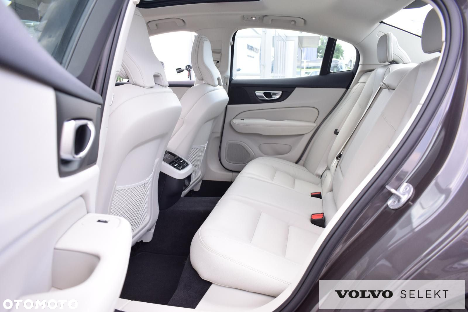 Volvo S60 - 24