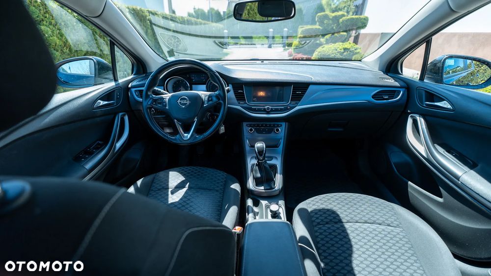 Opel Astra - 8