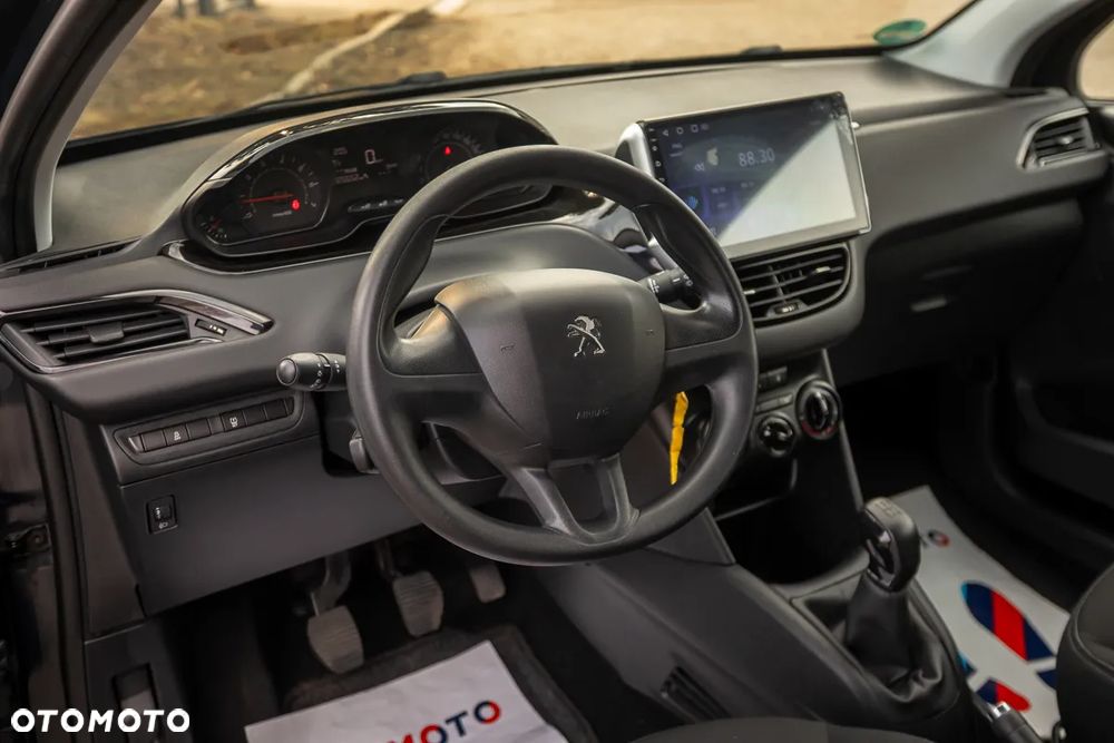 Peugeot 208 68 VTI Active - 23