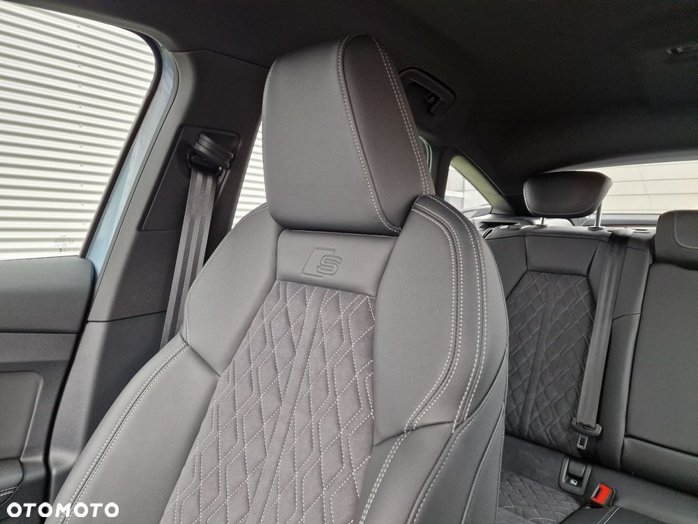 Audi Q4 Sportback e-tron - 32