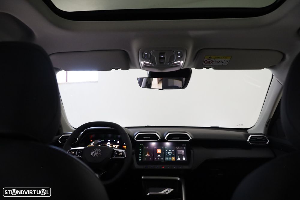 MG ZS 1.5 Hybrid+ Premium - 17