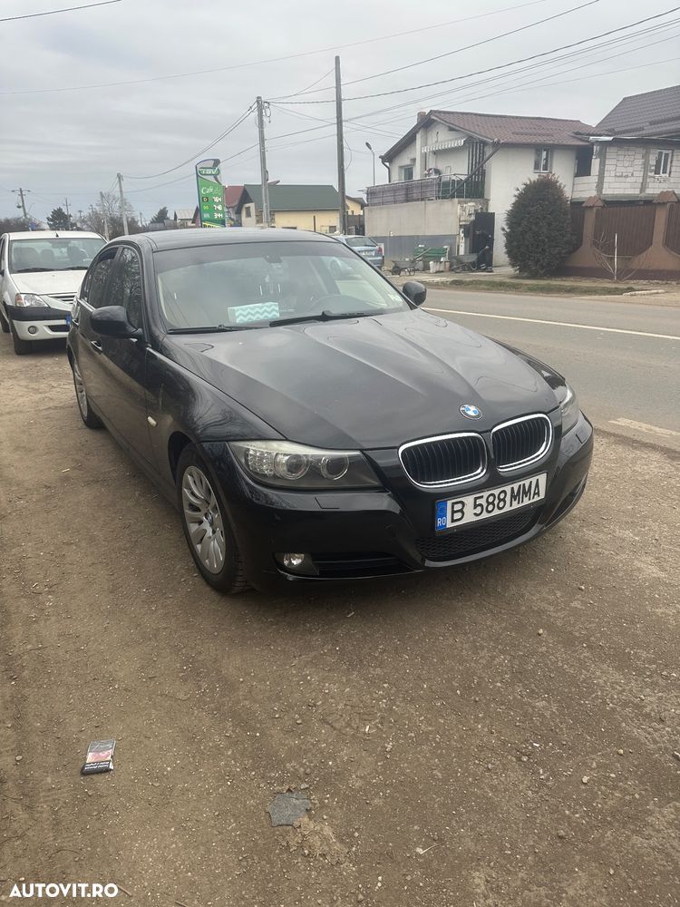 BMW Seria 3 318i - 15
