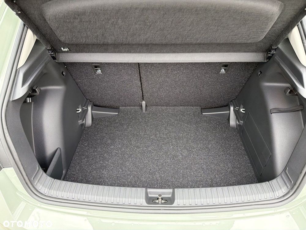 Skoda Fabia 1.0 TSI Drive DSG - 26