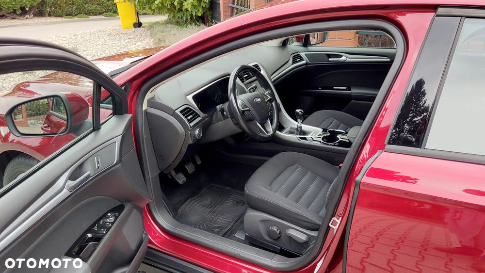 Ford Mondeo 1.5 EcoBoost Gold Edition - 9