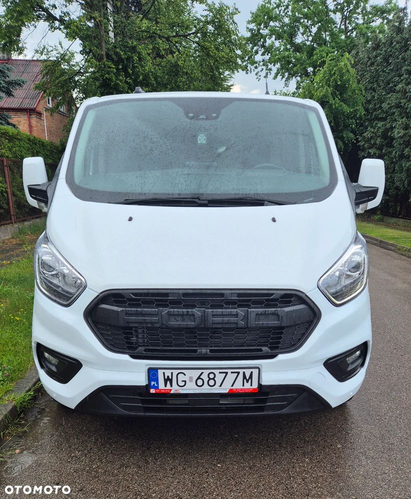 Ford Custom - 5