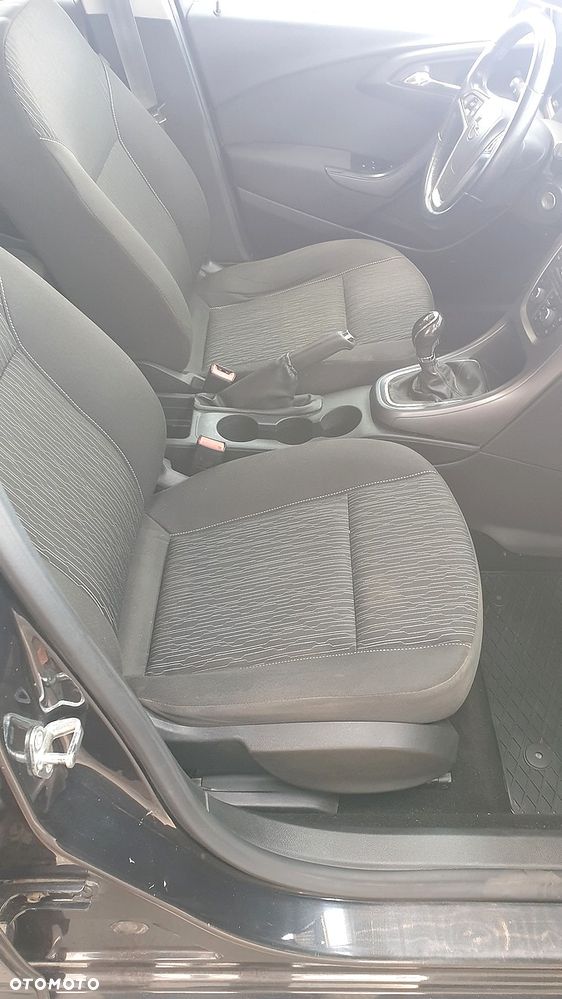 Opel Astra 1.6 CDTI DPF ecoFLEX TourerStart/Stop Exklusiv - 18