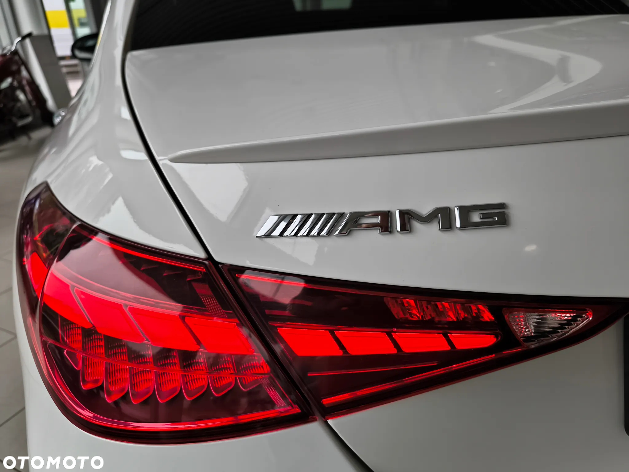 Mercedes-Benz Klasa C AMG 43 mHEV 4-Matic - 36