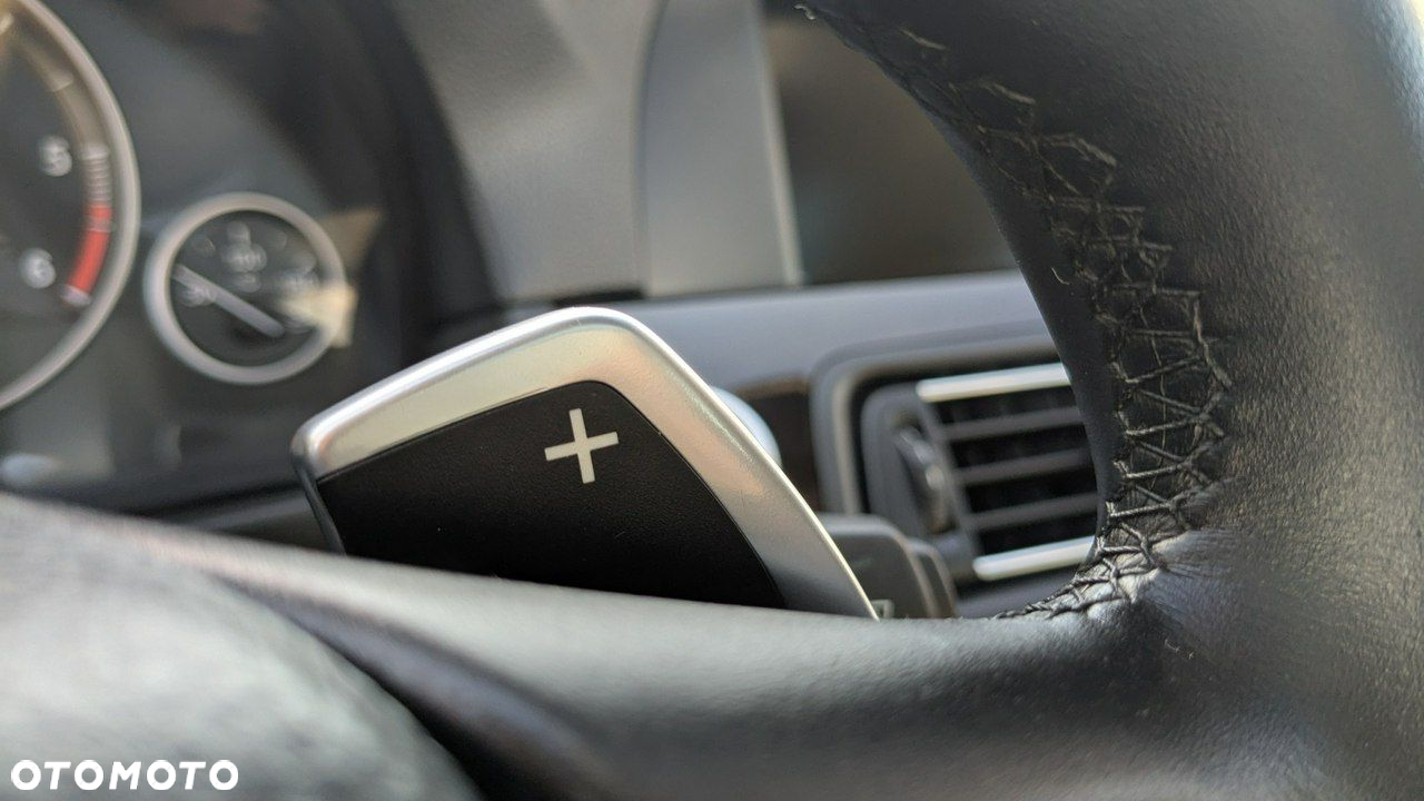 BMW Seria 5 - 26